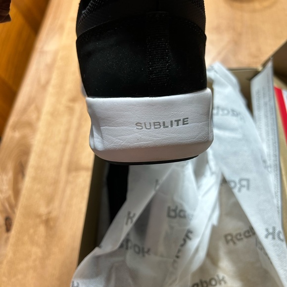 Comes in box: Reebok Sublite Legend Work, size 10.5W - Picture 7 of 7